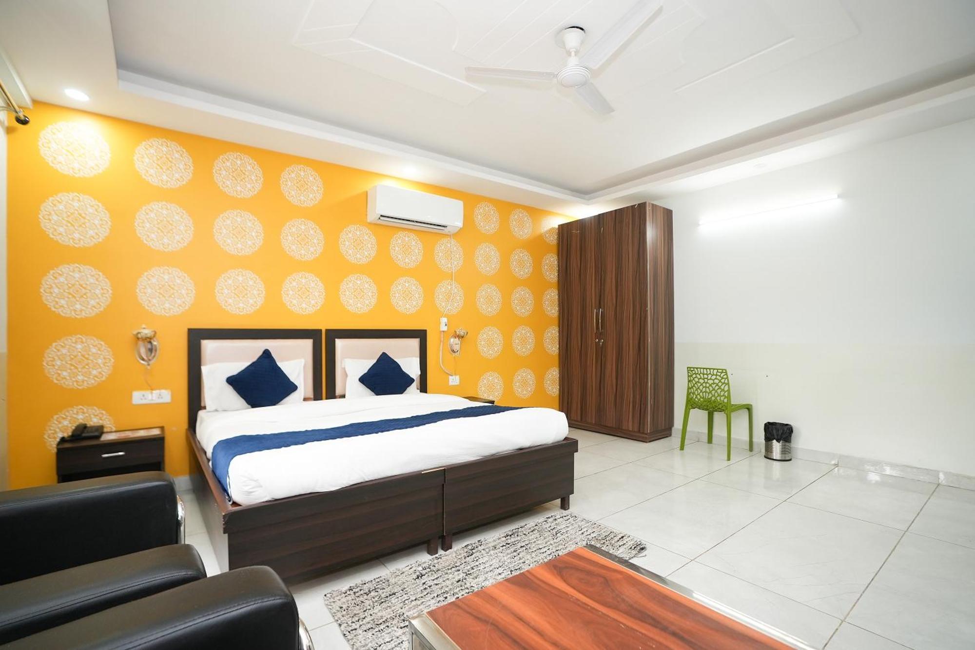 Tanvi Premium Residency Near Artemis Hospital, Gurugram 호텔 구르가온 외부 사진
