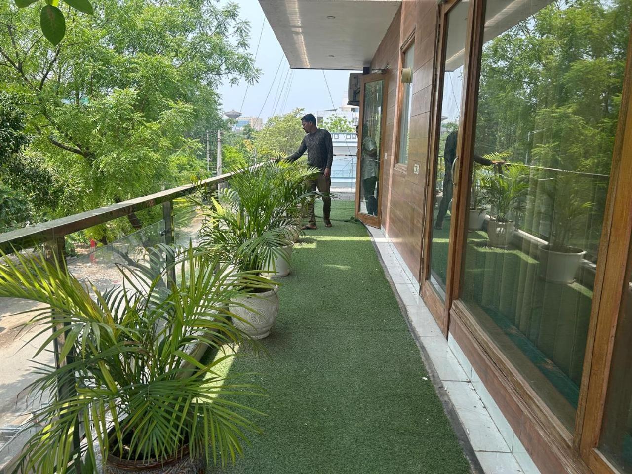 Tanvi Premium Residency Near Artemis Hospital, Gurugram 호텔 구르가온 외부 사진