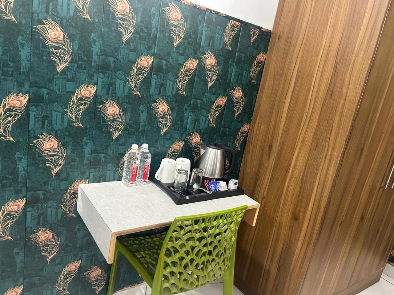Tanvi Premium Residency Near Artemis Hospital, Gurugram 호텔 구르가온 외부 사진