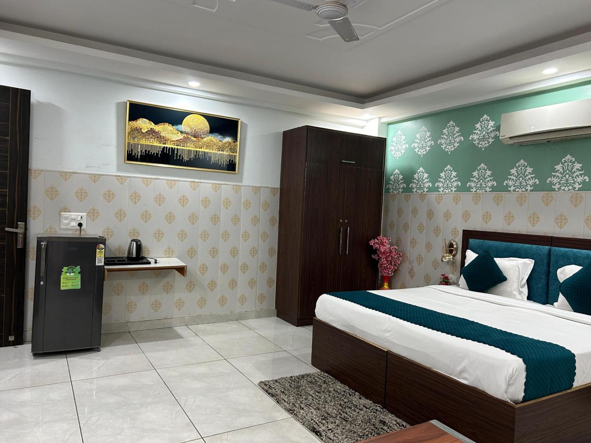 Tanvi Premium Residency Near Artemis Hospital, Gurugram 호텔 구르가온 외부 사진