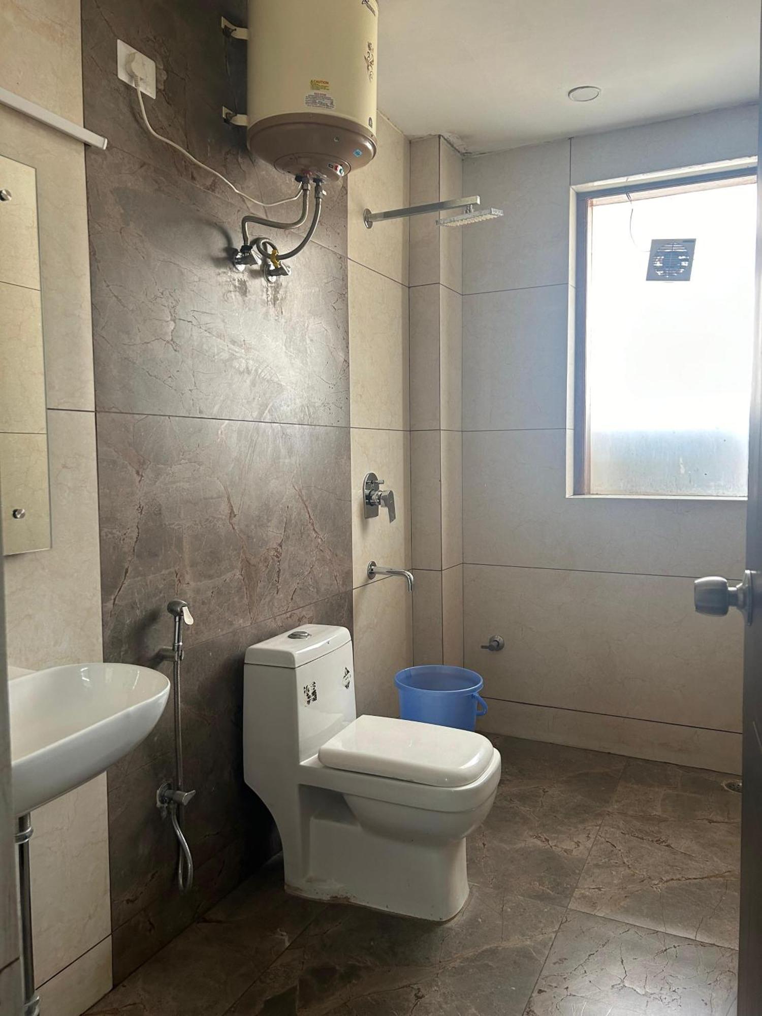 Tanvi Premium Residency Near Artemis Hospital, Gurugram 호텔 구르가온 외부 사진
