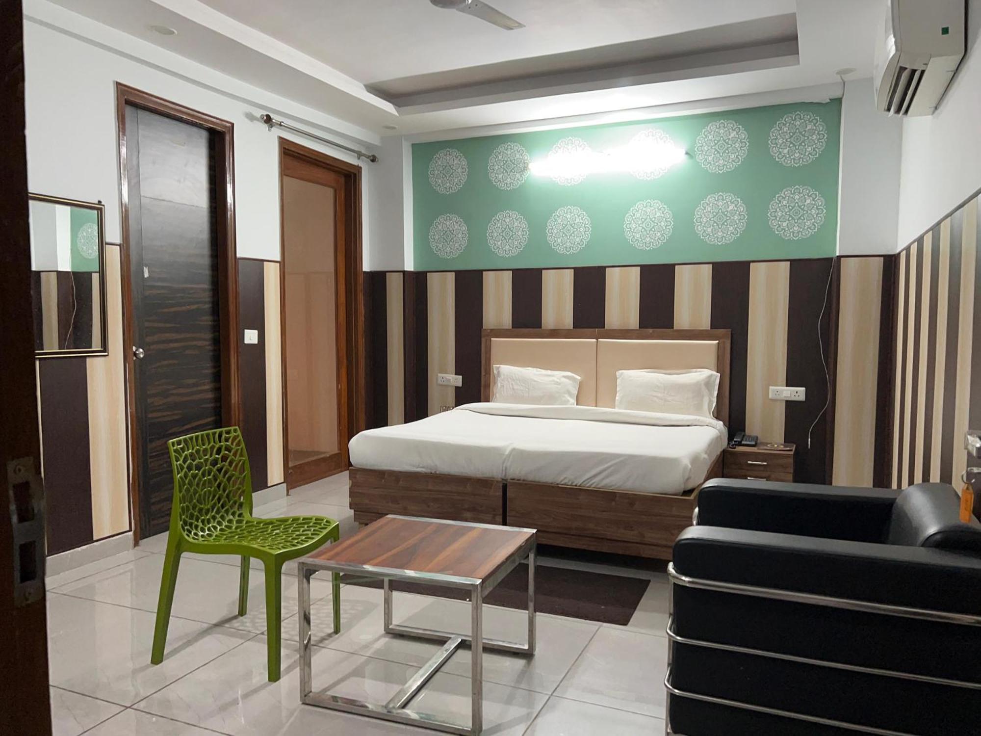 Tanvi Premium Residency Near Artemis Hospital, Gurugram 호텔 구르가온 외부 사진